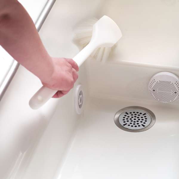 tub brush